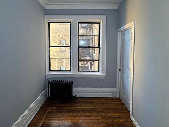 3rd image of 811 Broadway #302