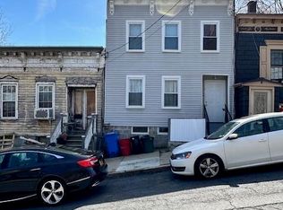 6 Sloan St, Albany, NY 12202