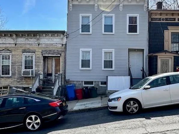 6 Sloan Street, Albany, NY 12202