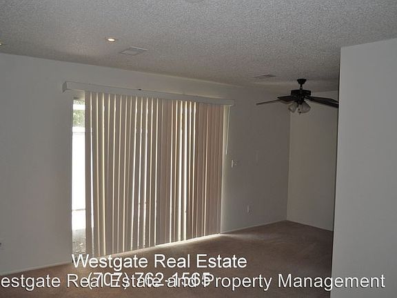 4th image of 4 Oliva Dr #D