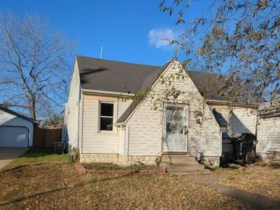 1104 W 6th St, Sioux Falls, SD, 57104