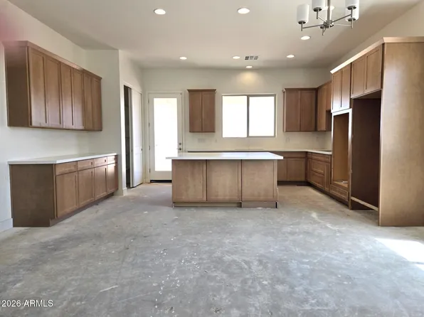 9087 W LIMESTONE MOUNTAIN Drive, Casa Grande, AZ 85194