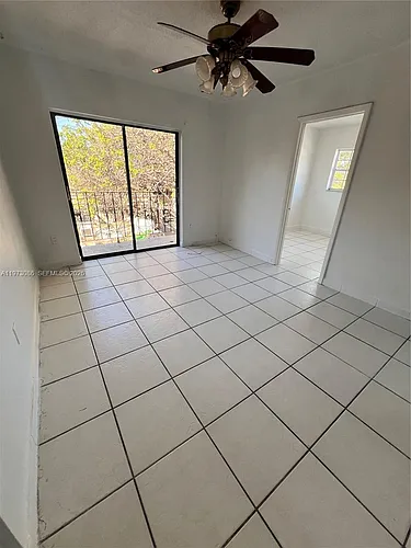 608 SW 15th Ave Photo 1