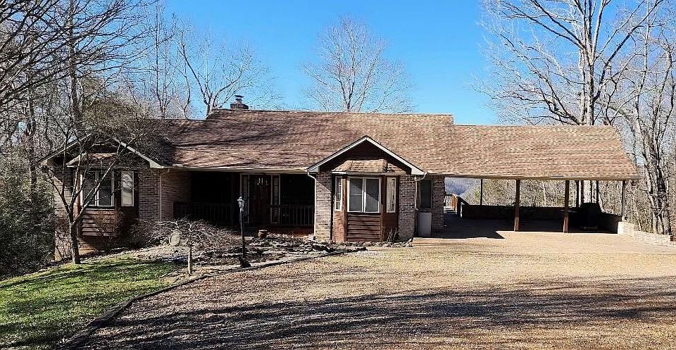 1st image of 275 Shamrock Ln