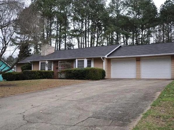 5003 Henson Dr, Marietta, GA 30062