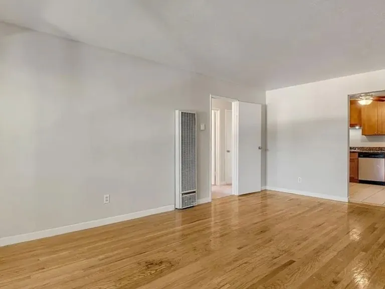 179 Dalma Dr — Photo 2