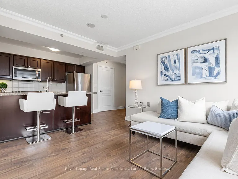 3 Marine Parade Dr #1108 — Photo 2
