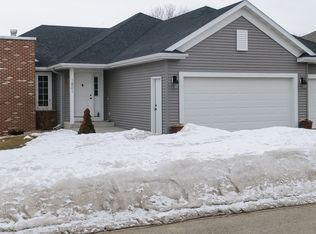 1801 Spruce Meadows Dr SE, Rochester, MN 55904