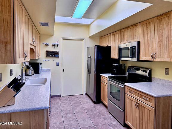5th image of 1582 N Via Dorado
