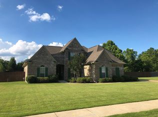 1334 Fieldstone St, Hernando, MS 38632