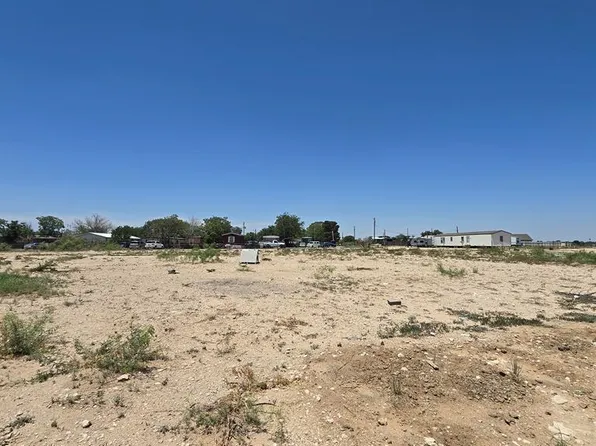 8612 W Juanita Ave, Odessa, TX 79763