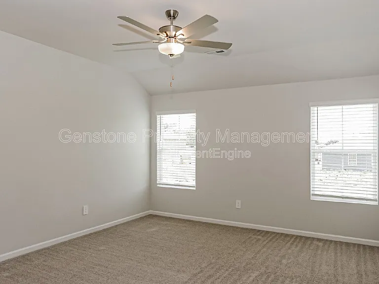 306 Spanish Moss Ct — Photo 7