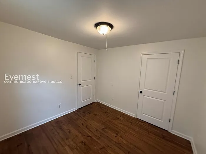 506 Alpha St — Photo 12