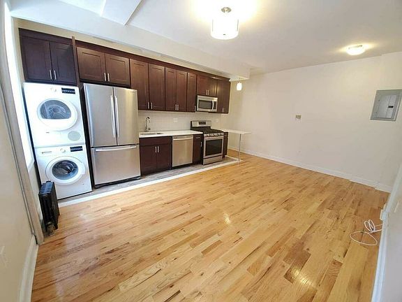 3rd image of 1 Chester Ct #23