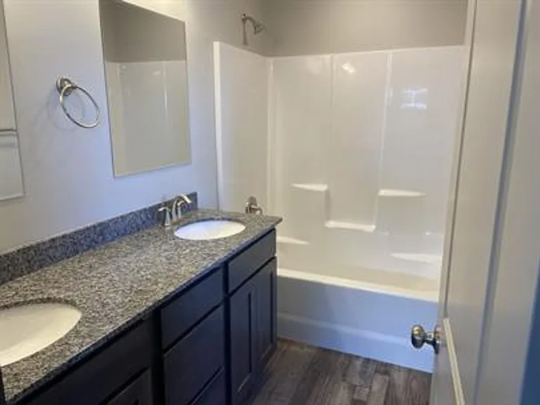 604 Halfpipe St — Photo 12