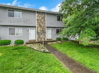 2202 Gascony Dr #2202, Lake Saint Louis, MO 63367