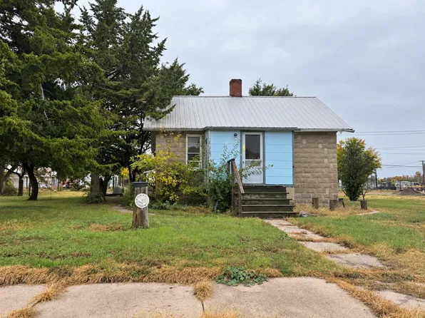 102 Main St, Atwood, KS 67730
