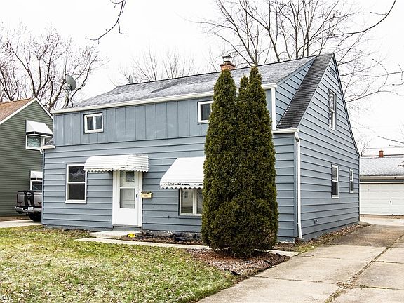 2nd image of 26930 Farringdon Ave