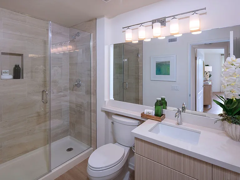 Baypointe Apartment Homes — Photo 8
