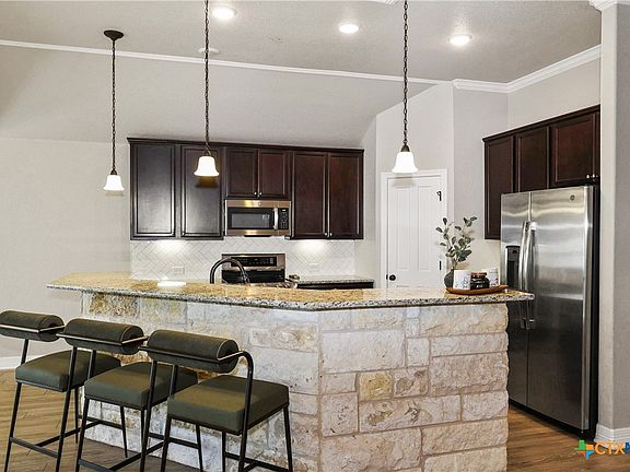 5th image of 2002 Rustic Manor Dr