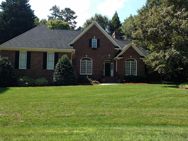 205 Berry Hill Dr — Photo 33