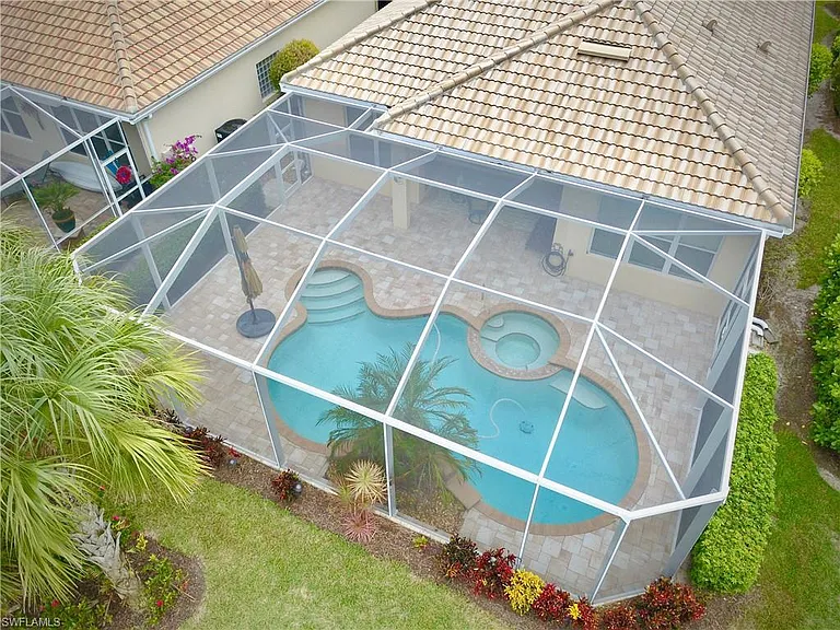 8578 Veronawalk Cir — Photo 17
