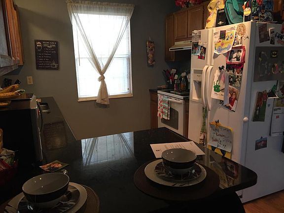 5th image of 819 Jennifer Dr