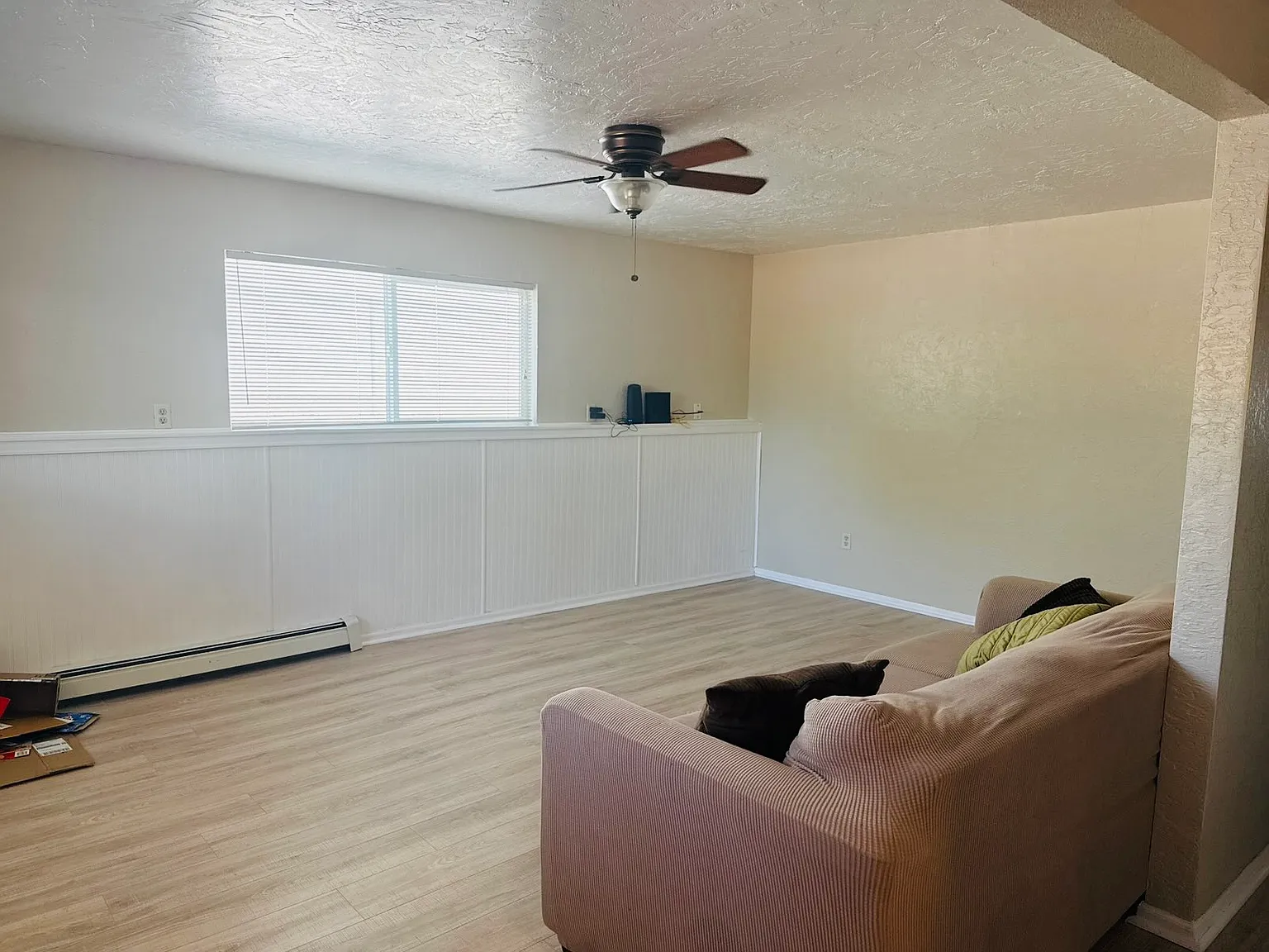 2 bed, 892 sqft, $1,600 — Photo 1