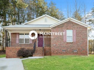 4804 Shady Pine Dr, Greensboro, NC 27455