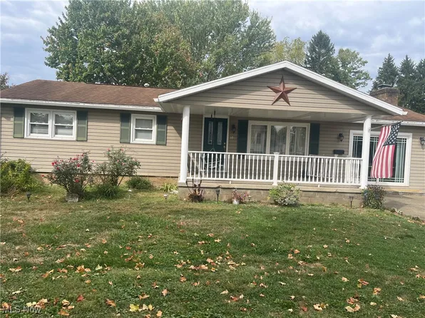 309 S 7th St, Byesville, OH 43723
