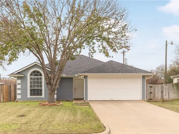 4510 Augusta Dr, Bryan, TX 77803