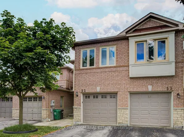 5420 Fallingbrook Dr #52, Mississauga, ON L5V 2H6