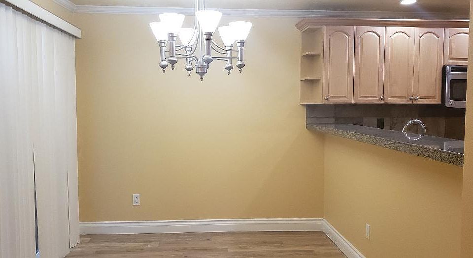 1st image of 16008 NE 40th Ct