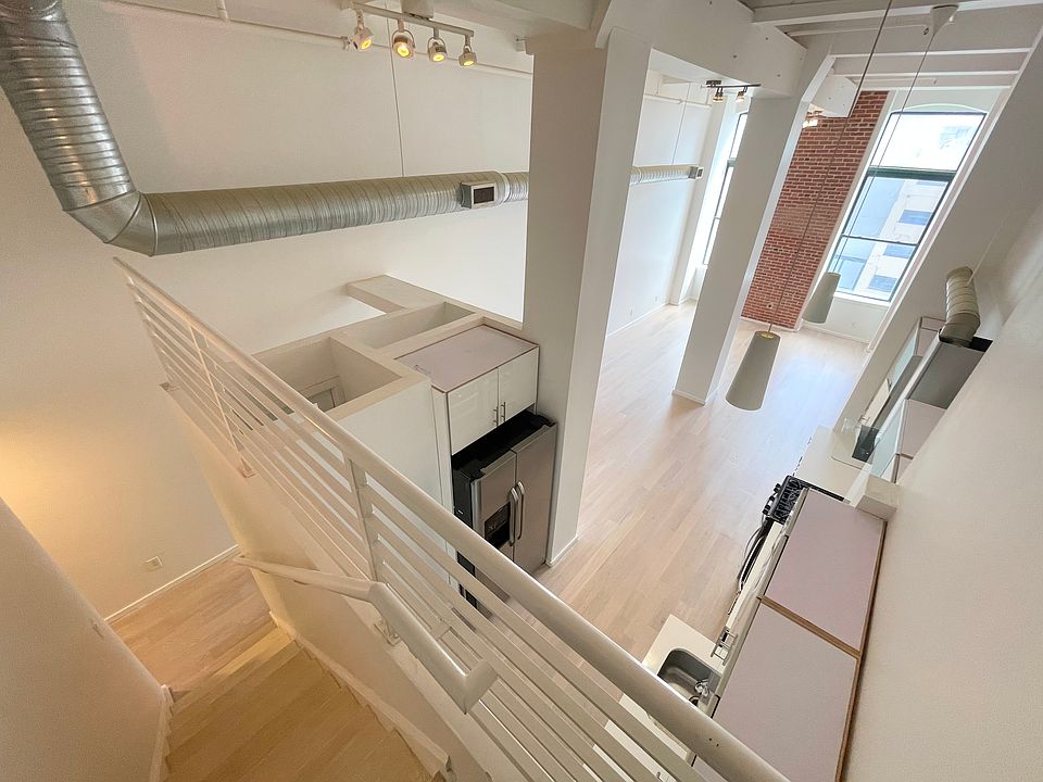 1st image of 728 Market St #305