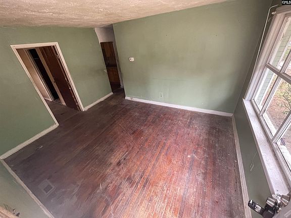 3rd image of 420 Steadham Rd