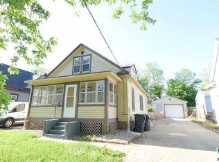 1805 W 6th St, Sioux City, IA 51103