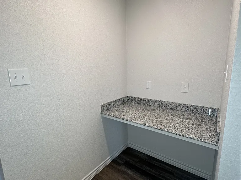 5808 McGregor Loop #A — Photo 8