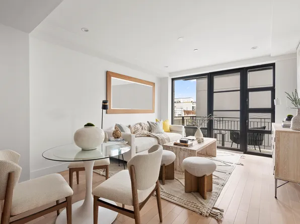 476 Union Avenue image 1 of 6