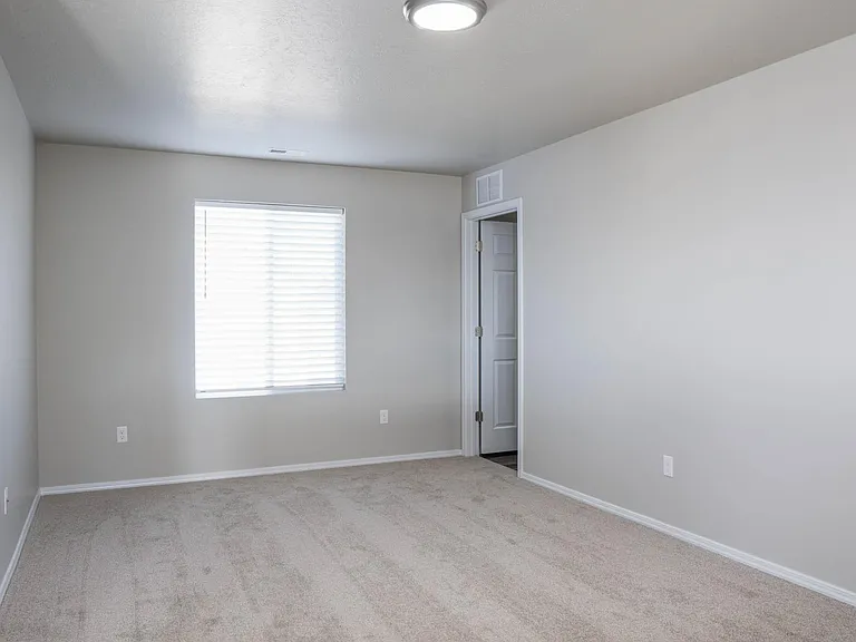 1036 Magic Ave — Photo 14