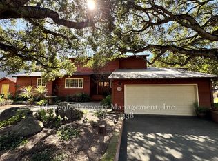 914 1/2 W Carmel Valley Rd, Carmel Valley, CA 93924