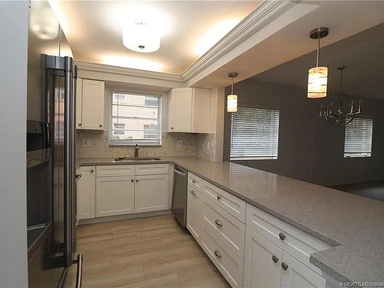 2950 SE Ocean Blvd #112101 — Photo 13
