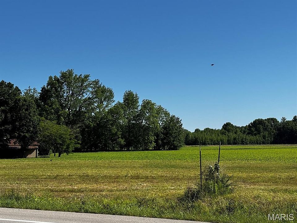1st image of 2221 County Road 608