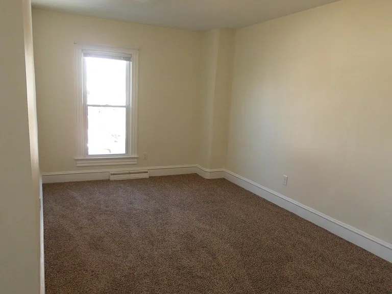 205 E Pine St #1 — Photo 11