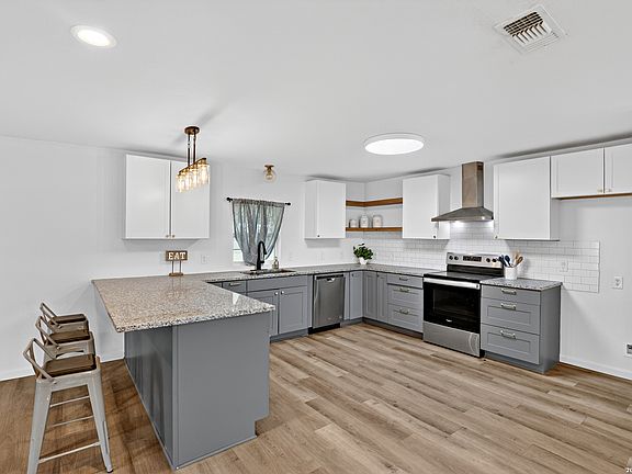 4th image of 715 WALNUT ST