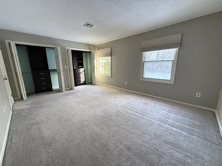 372 Monaco Ln #372 — Photo 8