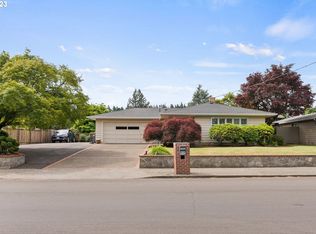 12800 NE Morris Ct, Portland, OR 97230
