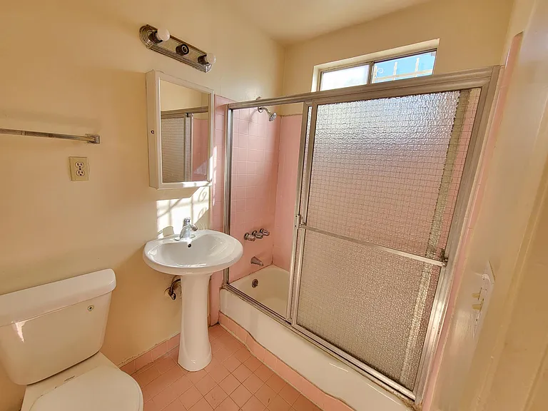 1472 S Bedford St #3 — Photo 10