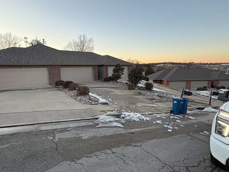 1st image of 1412 Notting Hill Dr
