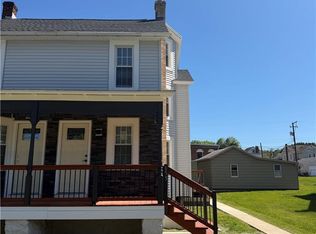 655 E White St, Palmerton, PA 18071