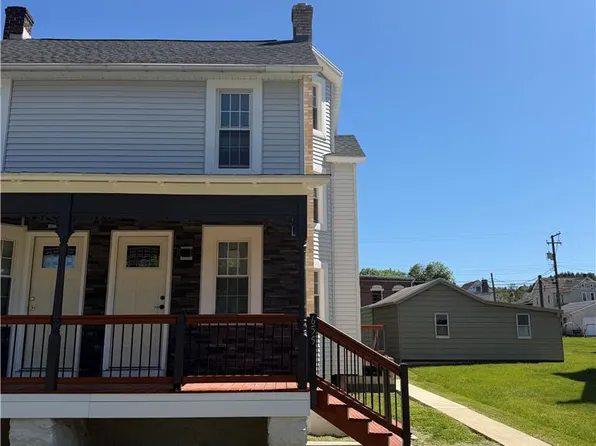 655 E White St, Palmerton, PA 18071